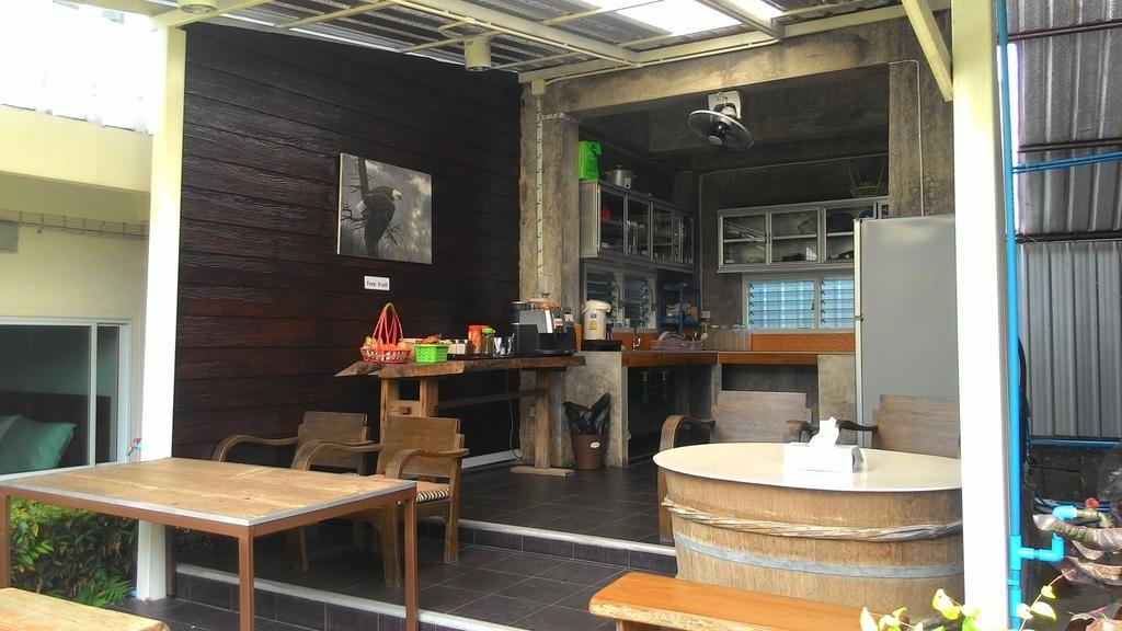 Zan Pla Nade Guesthouse Τσιανγκ Ράϊ Εξωτερικό φωτογραφία