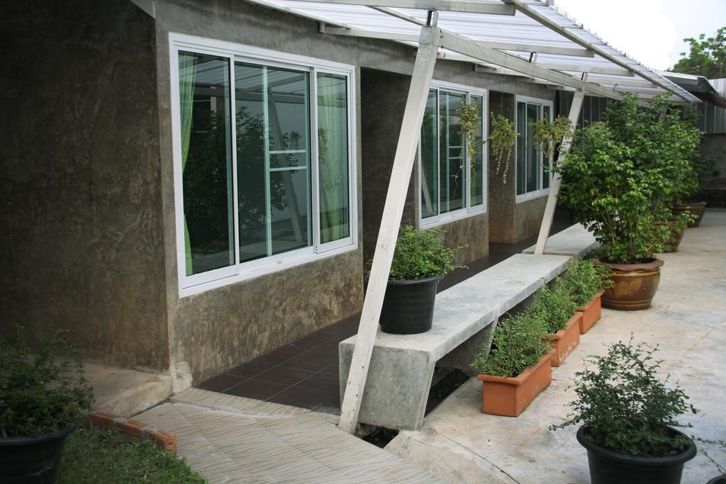 Zan Pla Nade Guesthouse Τσιανγκ Ράϊ Εξωτερικό φωτογραφία